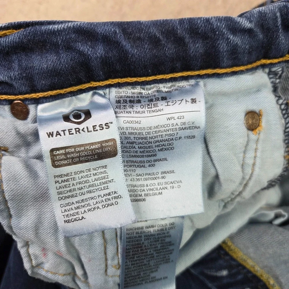 Levi's 501 Jeans Mens 40x34 Blue Button Fly 100% Cotton 5-Pocket Straight Denim
